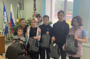 ИНК передала 600 рюкзаков для многодетных семей в рамках акции «Школьный портфель»