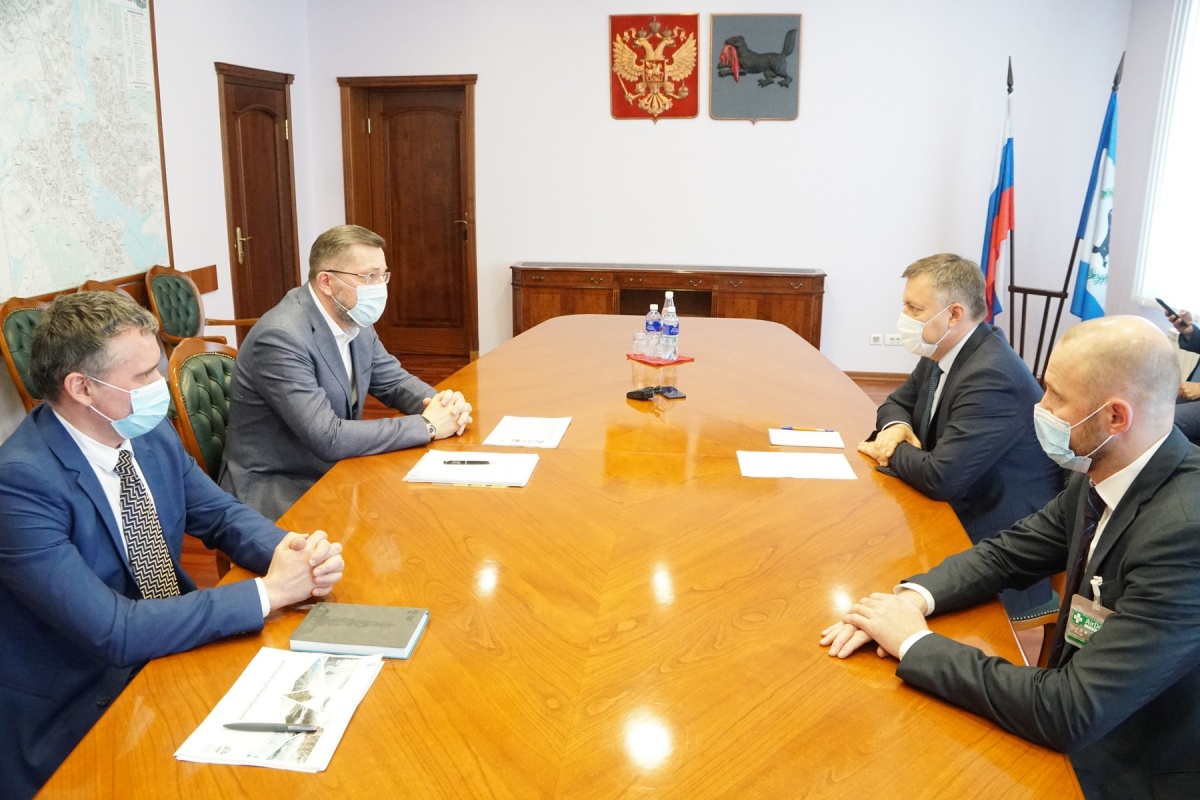 И.о. губернатора Иркутской области Игорь Кобзев провел рабочую встречу с руководством ИНК